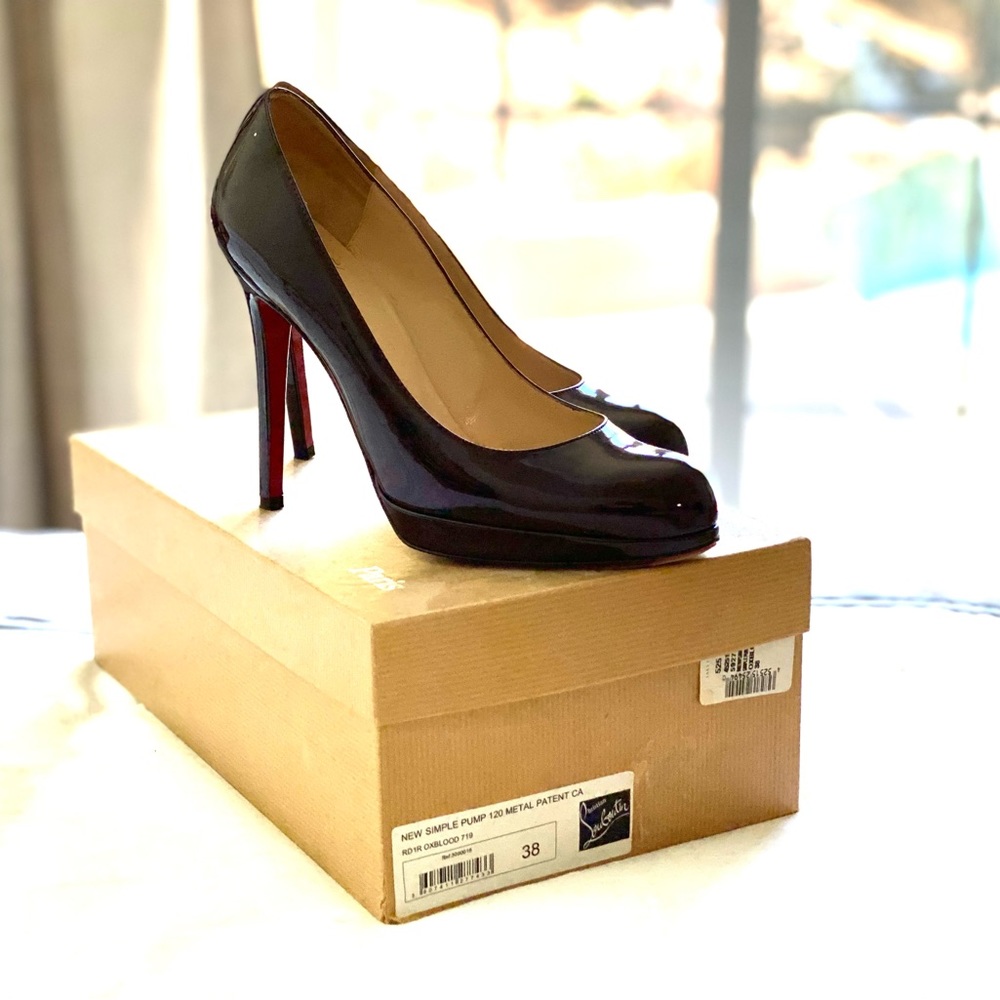 Christian Louboutin New Simple 120 patent leather Pumps